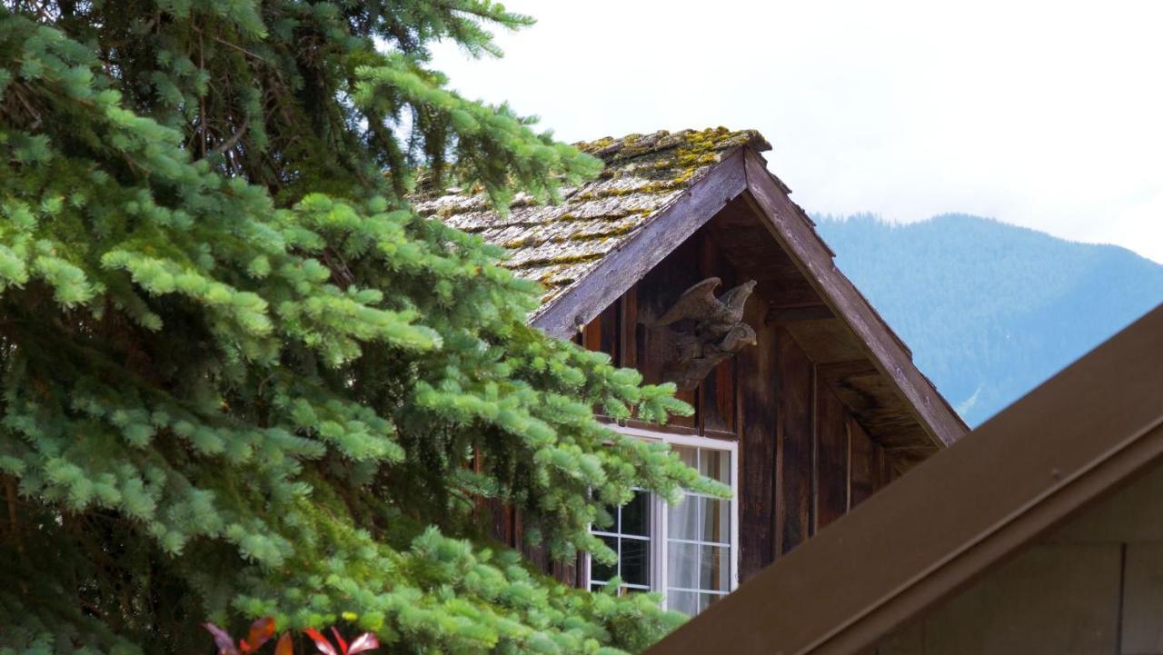 Hotel Paradise Village